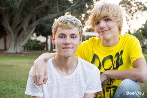 Puppy-Love-Bryce-Foster-Jamie-Ray-at-8teenboy-1